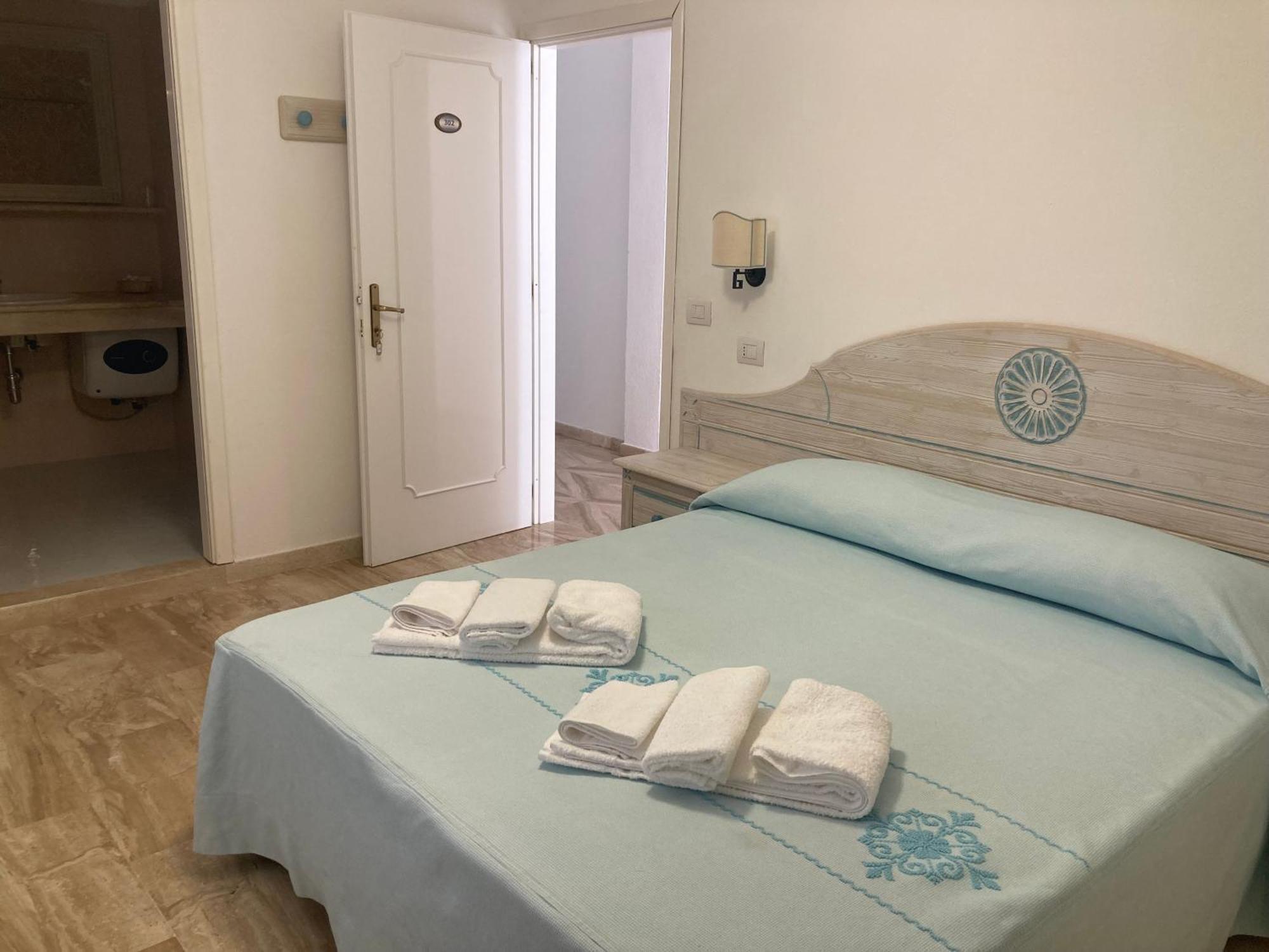 Hotel Villa Campana Кала Либерото Екстериор снимка