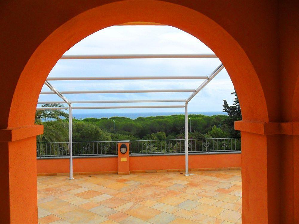 Hotel Villa Campana Кала Либерото Екстериор снимка